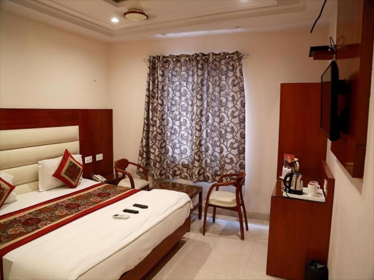 Hotel New City Lite Near Igi Airport Delhi New Delhi Bagian luar foto