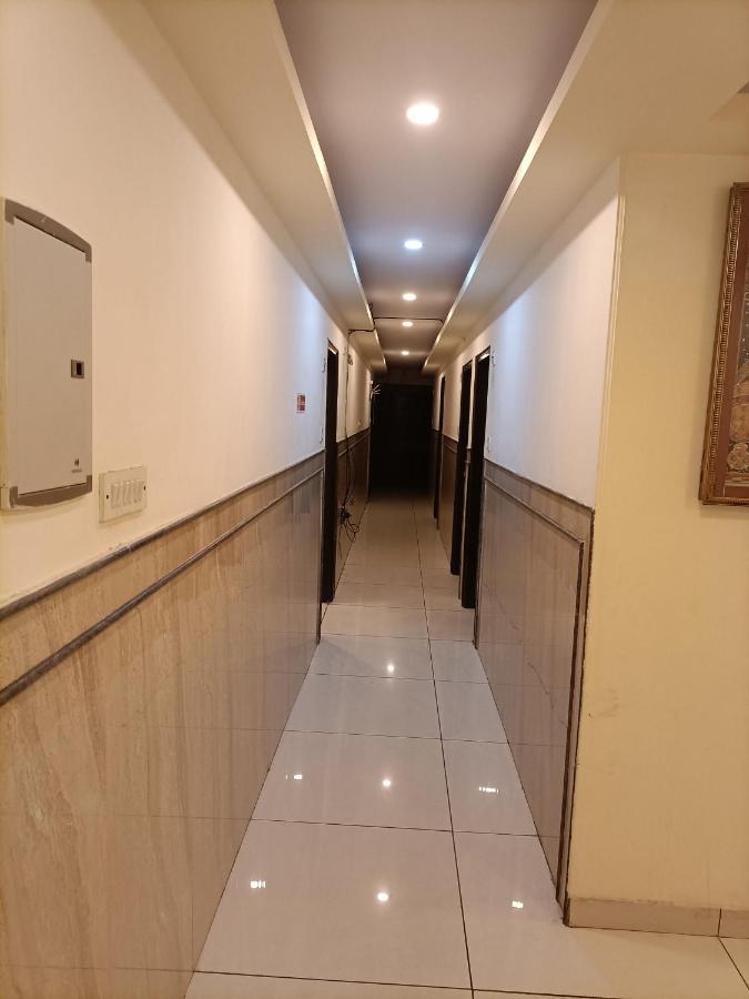 Hotel New City Lite Near Igi Airport Delhi New Delhi Bagian luar foto