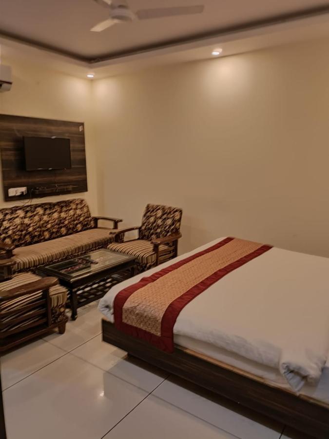 Hotel New City Lite Near Igi Airport Delhi New Delhi Bagian luar foto