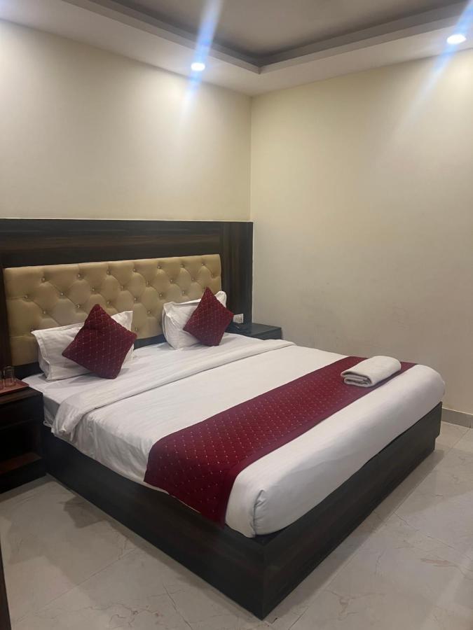 Hotel New City Lite Near Igi Airport Delhi New Delhi Bagian luar foto